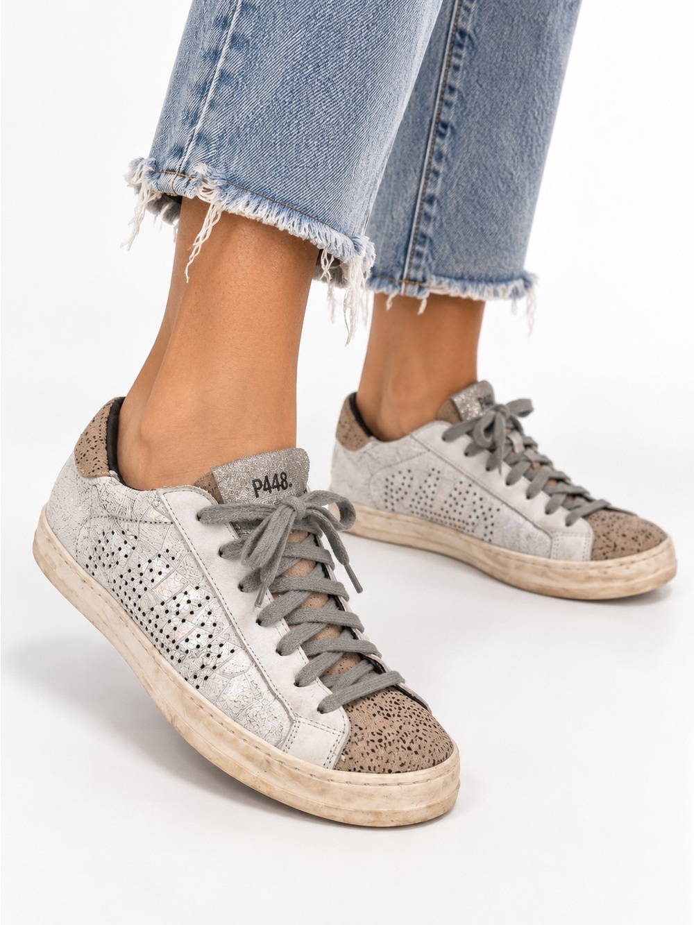 P448 John Distressed Sneakers 37